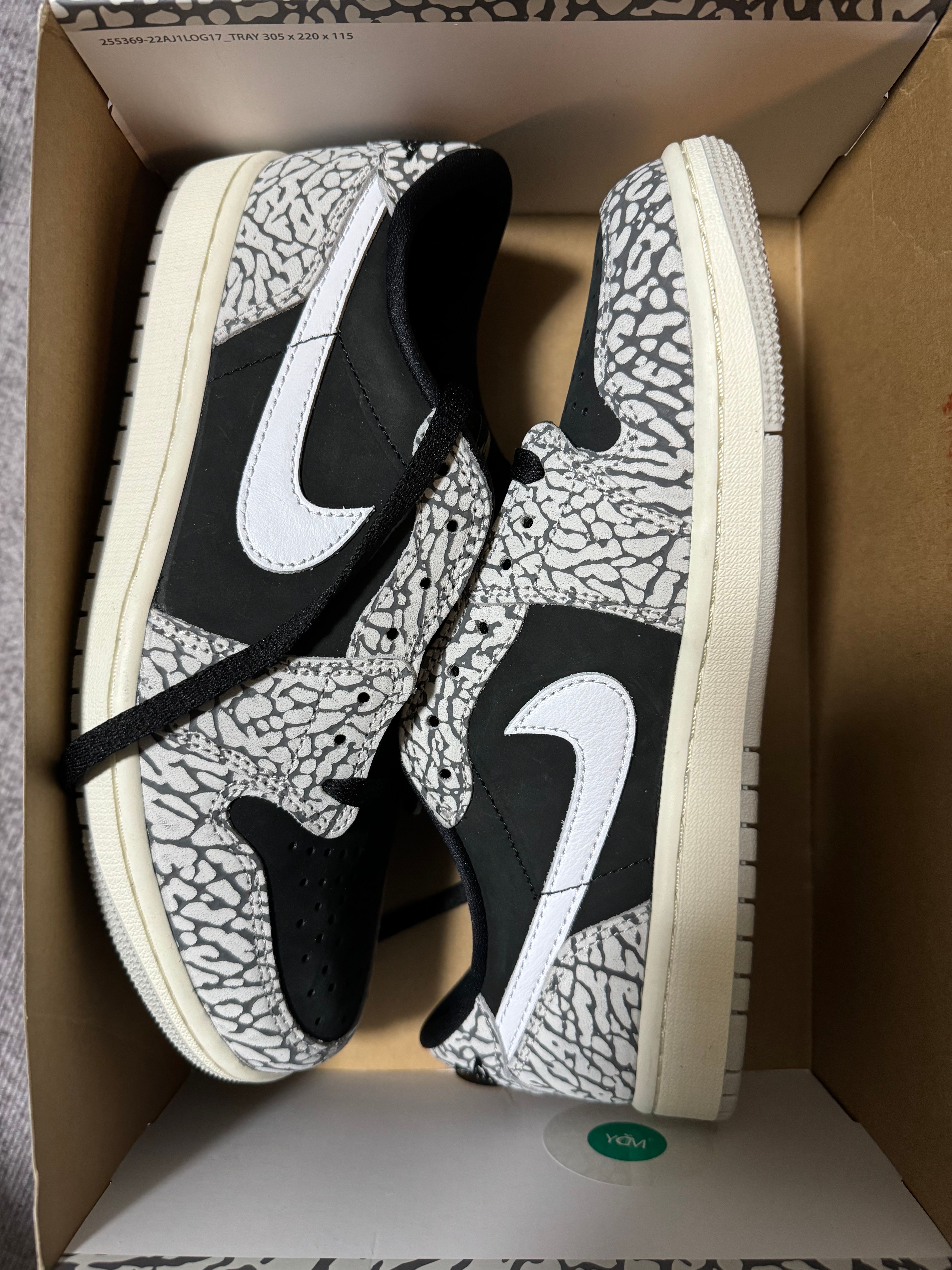 Nike Air Jordan 1 Retro Low OG "Black Cement"