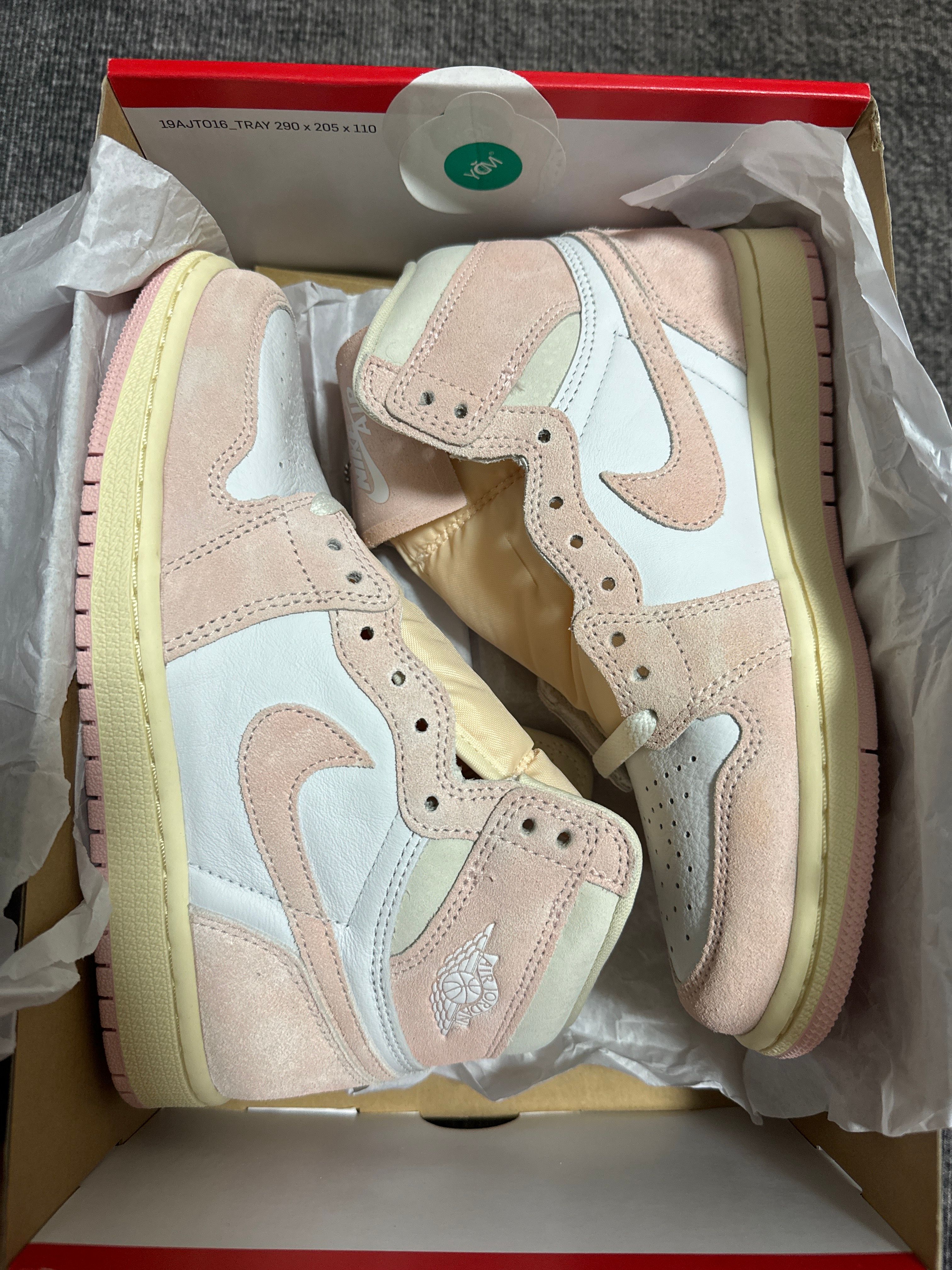 Nike Women's Air Jordan 1 Retro High OG "Washed Pink"