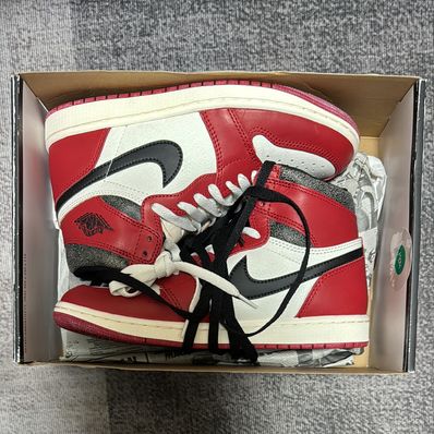 Nike Air Jordan 1 High OG "Lost & Found/Chicago"
