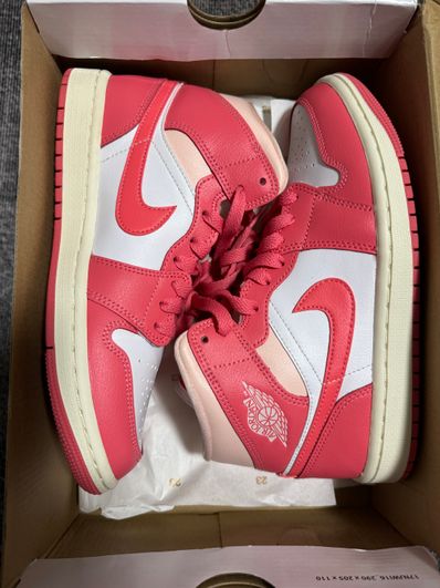 Nike Women's Air Jordan 1 Mid "Strawberries and Cream"