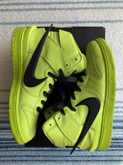AMBUSH × NIKE DUNK HIGH "FLASH LIME"