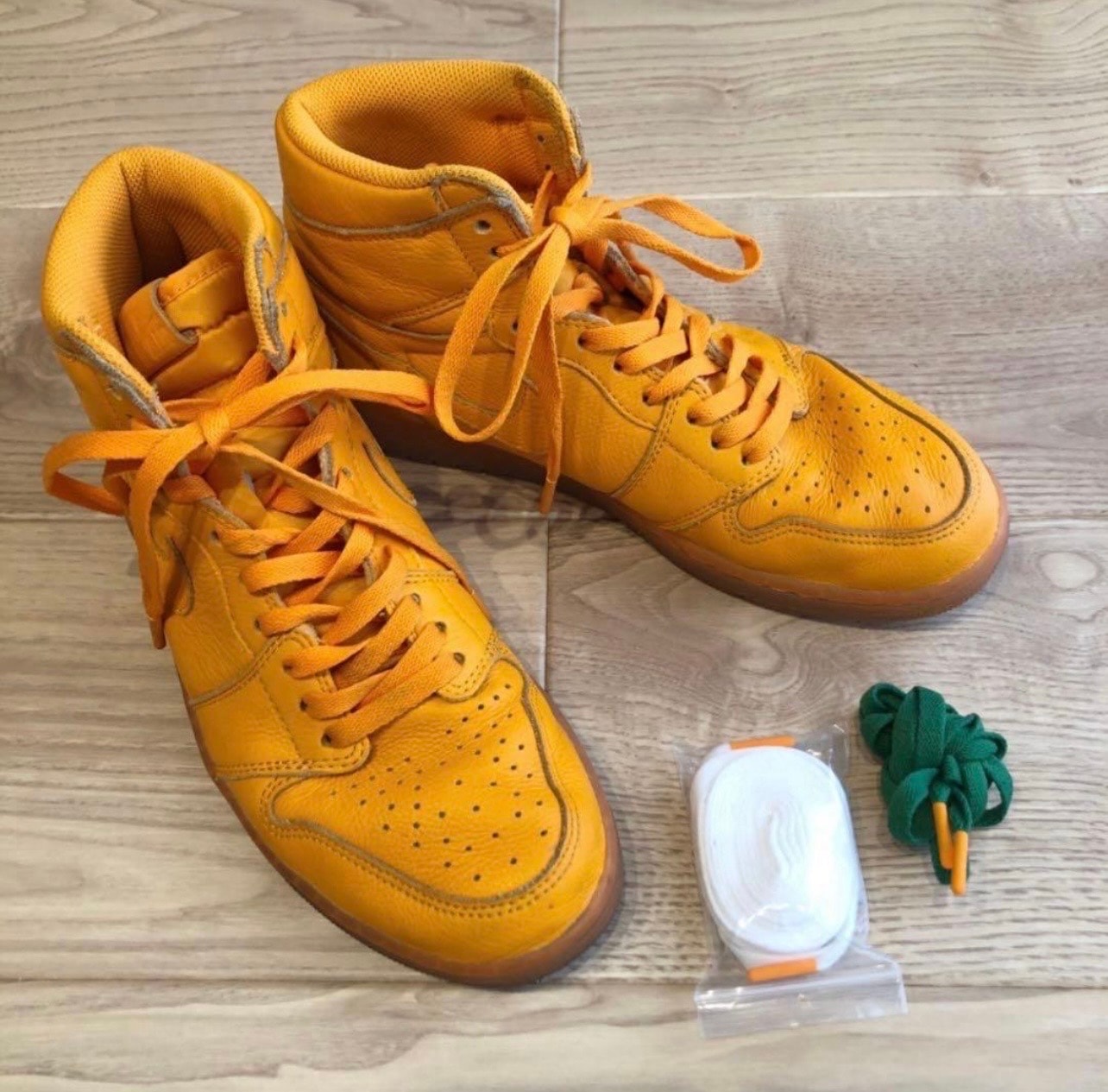 Nike Air Jordan 1 Retro High Gatorade "Orange Peel"