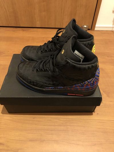 NIKE AIR JORDAN 2 RETRO BHM "BLACK"
