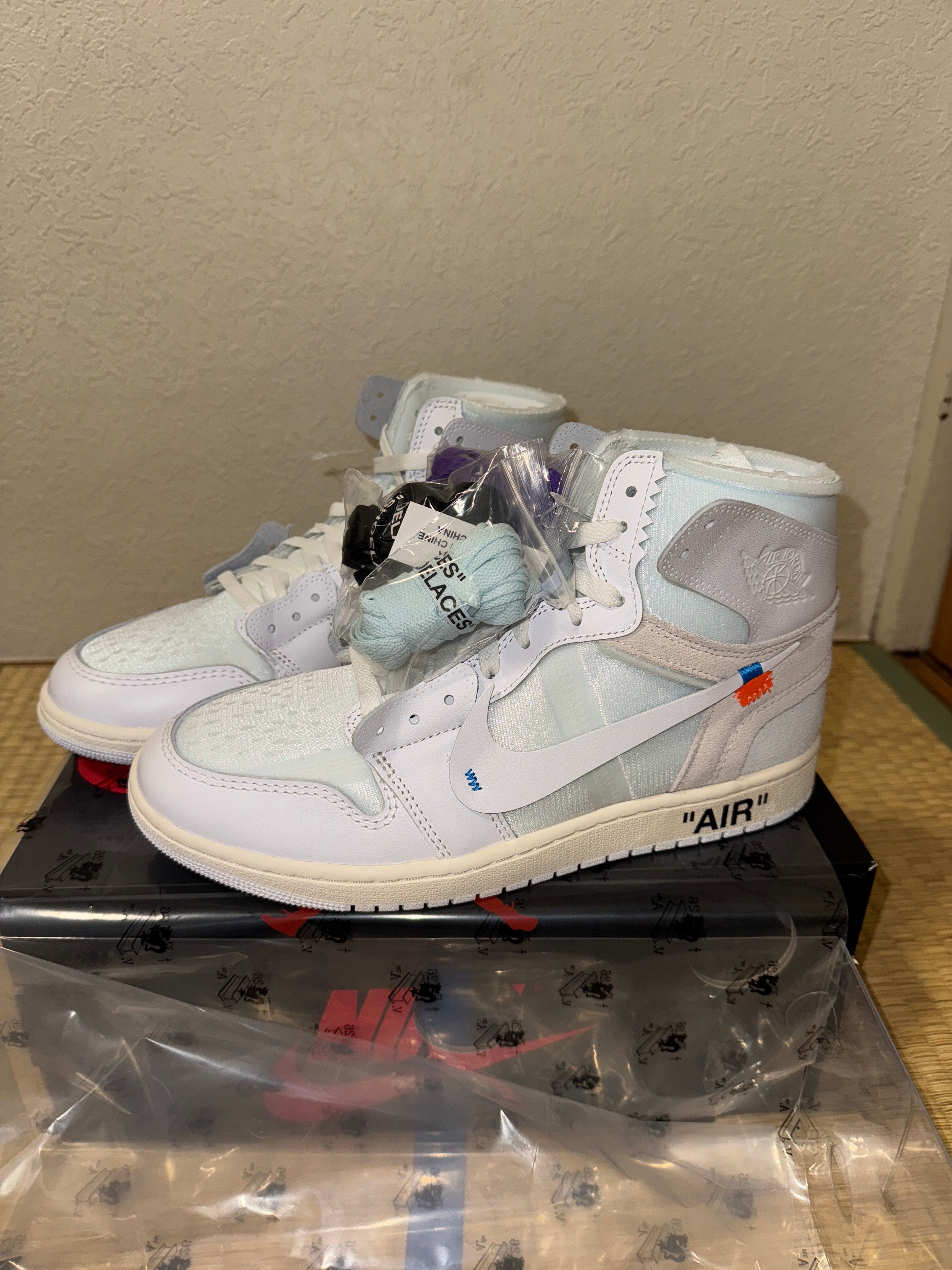 Virgil Abloh Archive (V.A.A.) × Nike Air Jordan 1 Retro High OG "Alaska"
