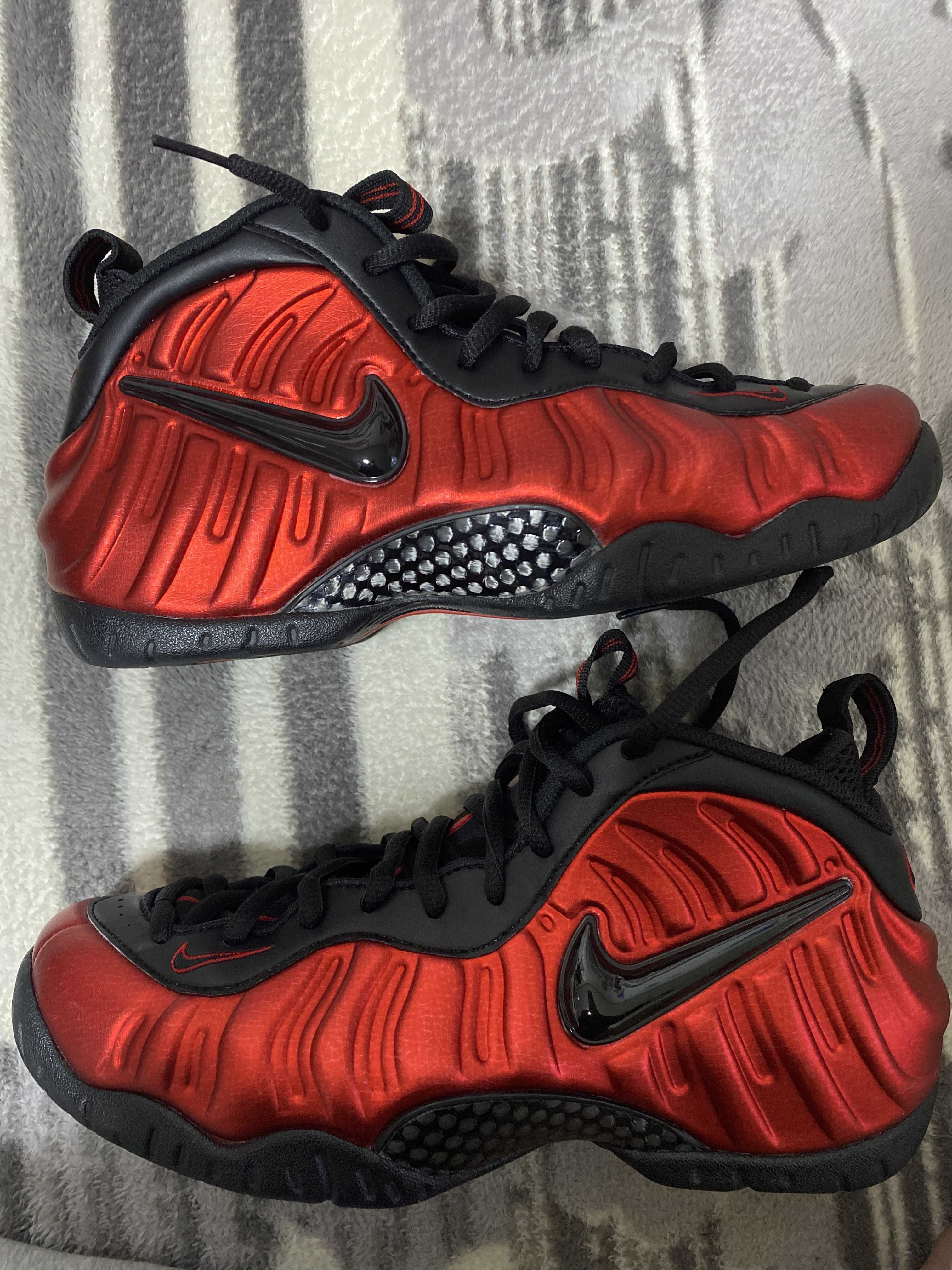 Nike Air Foamposite Pro "University Red"
