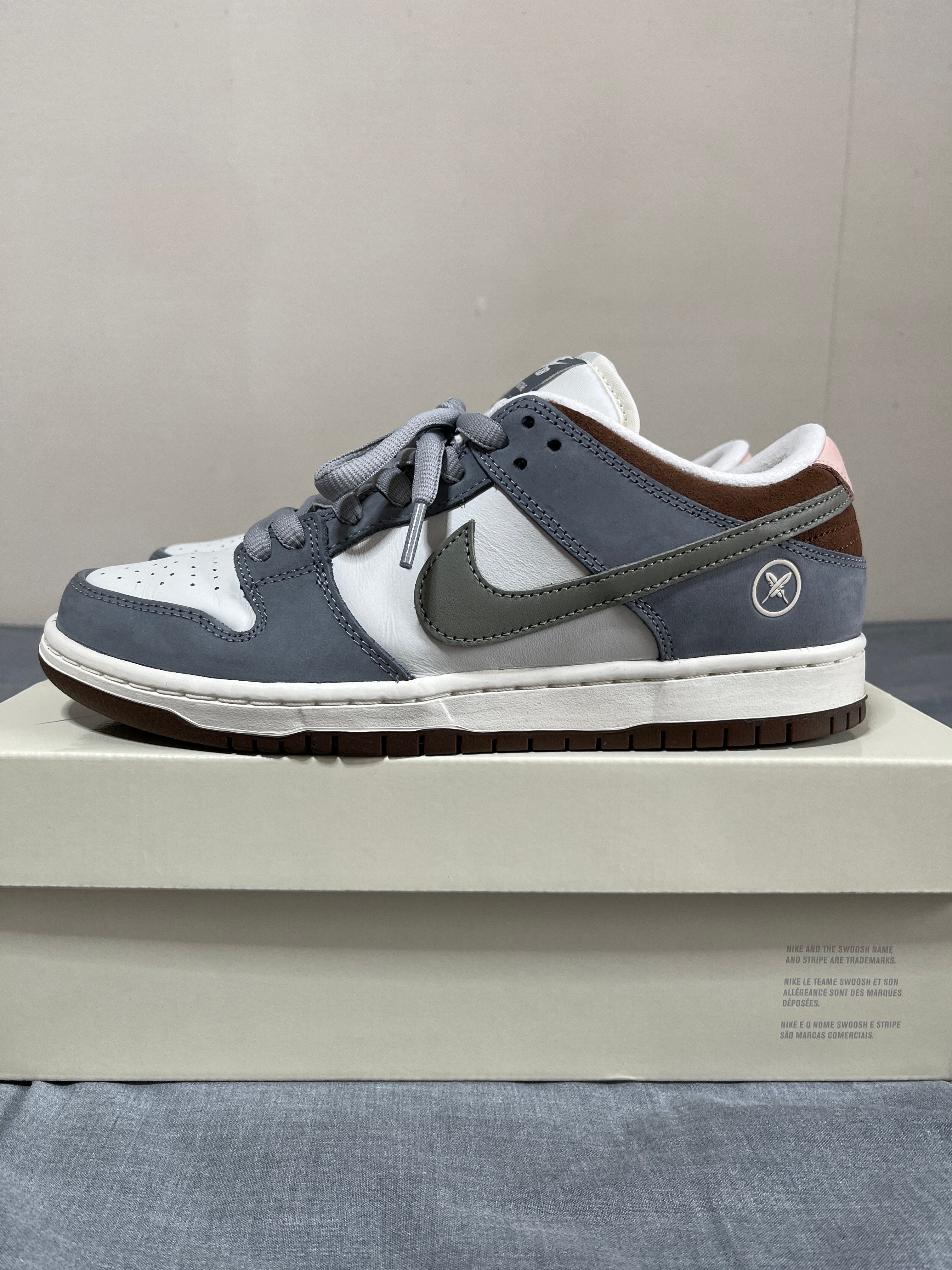 堀米 雄斗(Yuto Horigome) × Nike SB Dunk Low Pro QS "Wolf Grey"