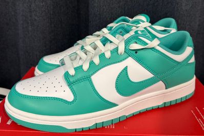 Nike Dunk Low "Clear Jade"