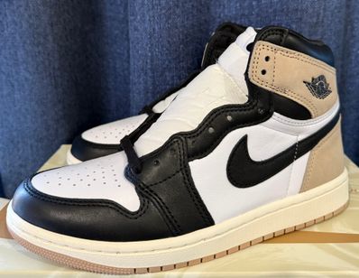 Nike Women's Air Jordan 1 Retro High OG "Latte"