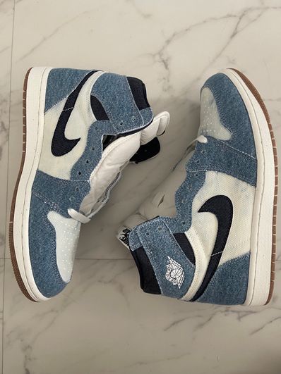Nike Air Jordan 1 Retro High OG "Denim"