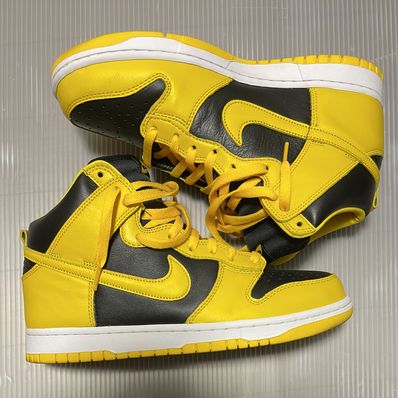 Nike Dunk High "Black/Varsity Maize"