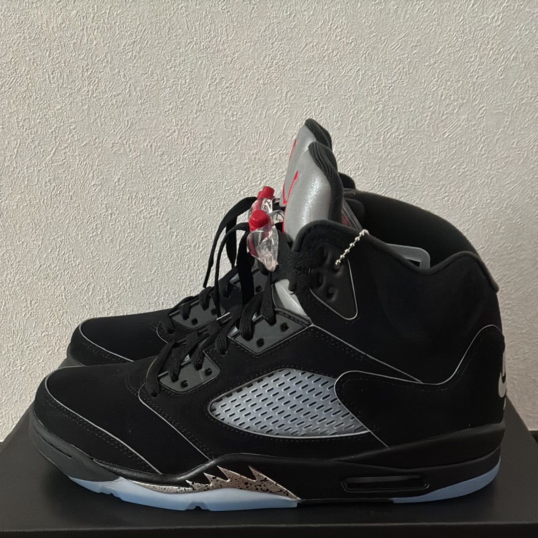 Nike Air Jordan 5 Retro OG "Black Metallic Reimagined"