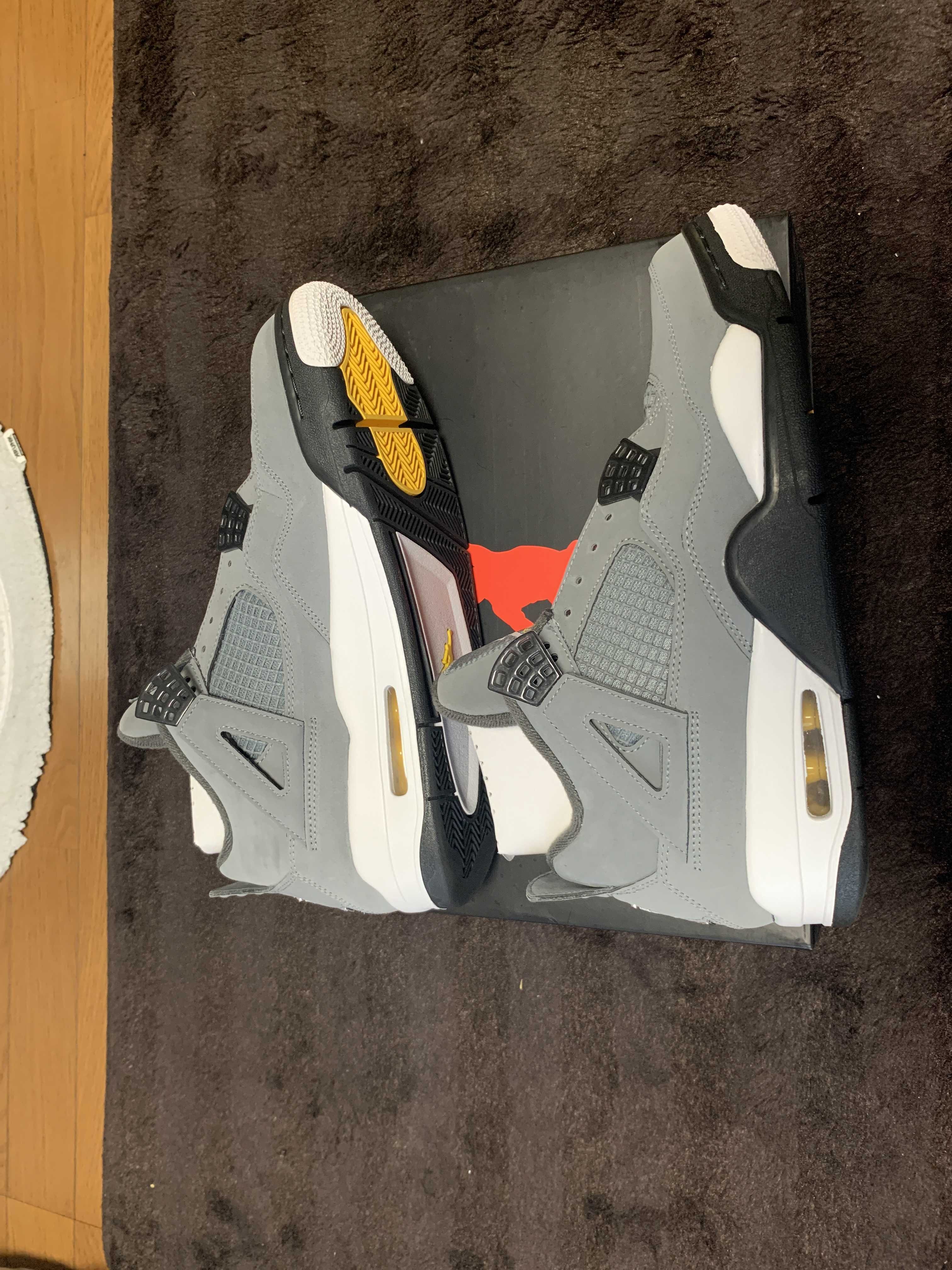 Nike Air Jordan 4 "Cool Grey"