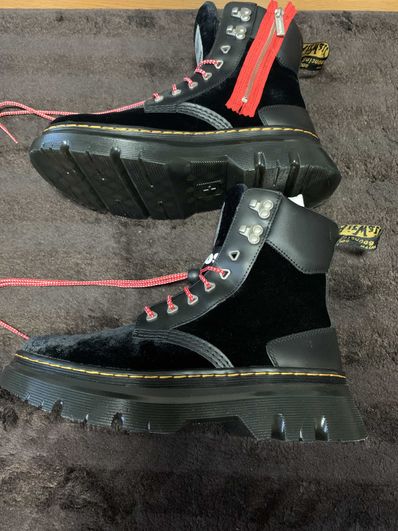 atmos × Dr.Martens Tarik Zip "Black"