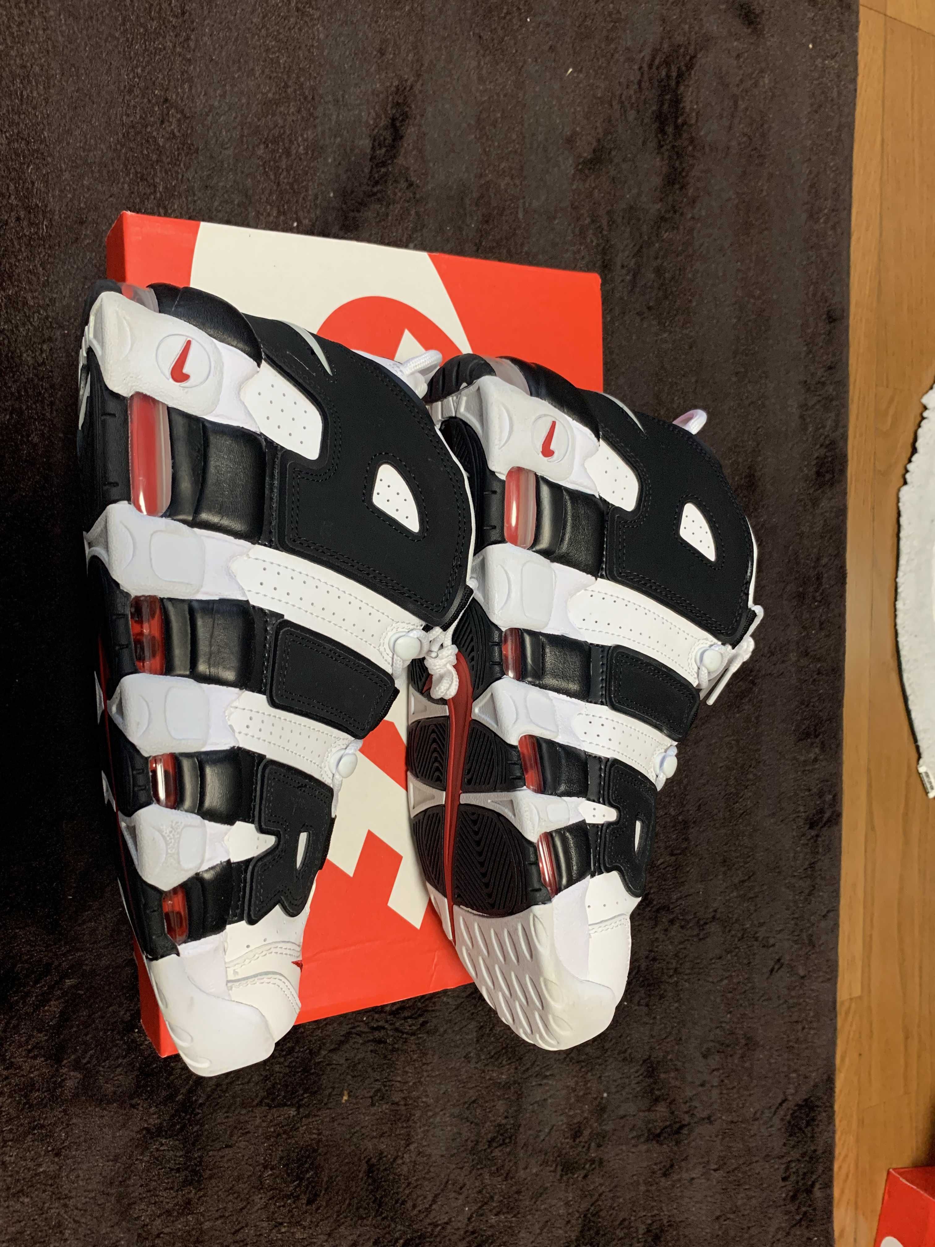 NIKE AIR MORE UPTEMPO "WHITE/BLACK/UNIVERSITY RED"(2020)
