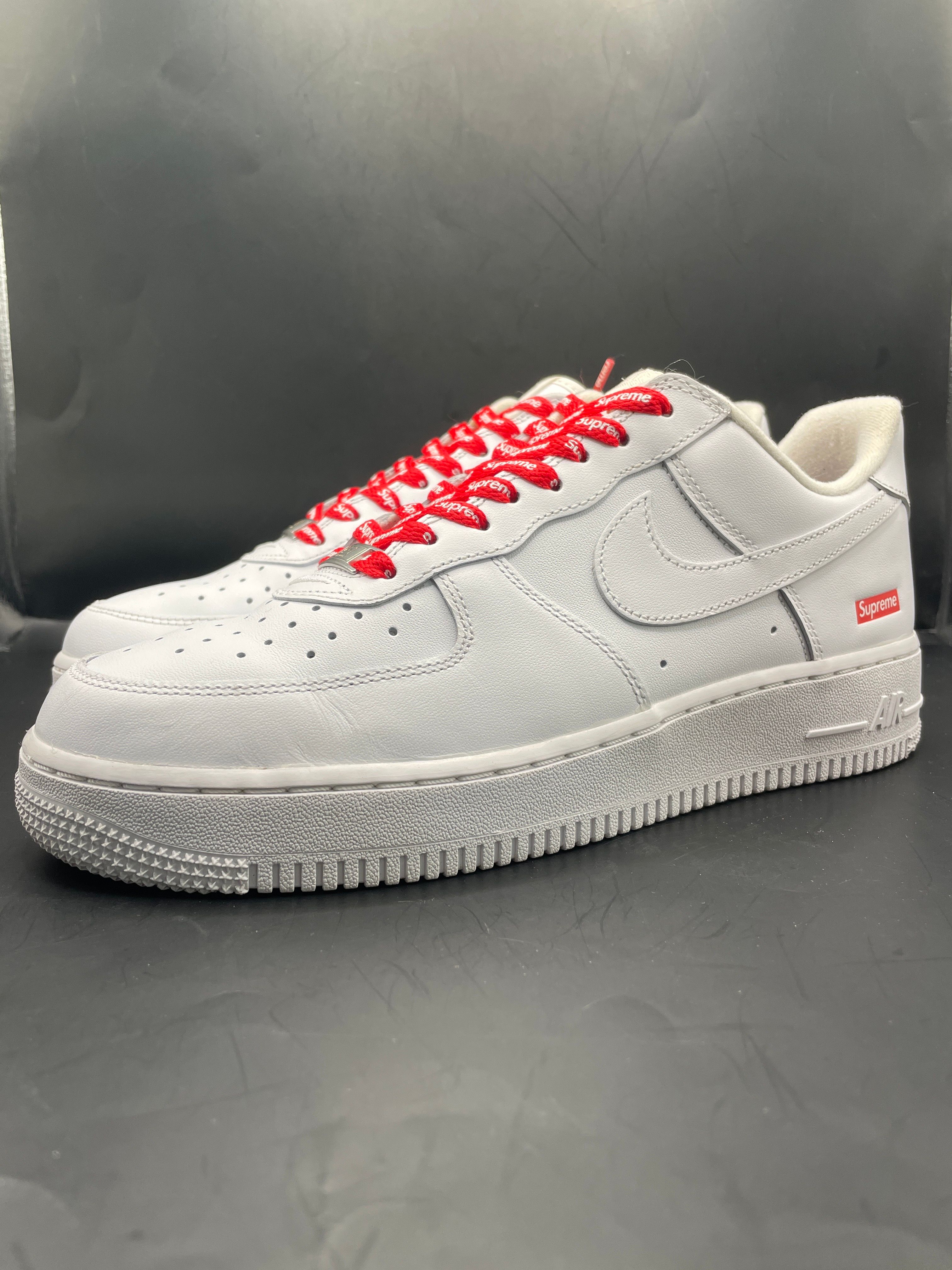 Supreme × Nike Air Force 1 Low "White"