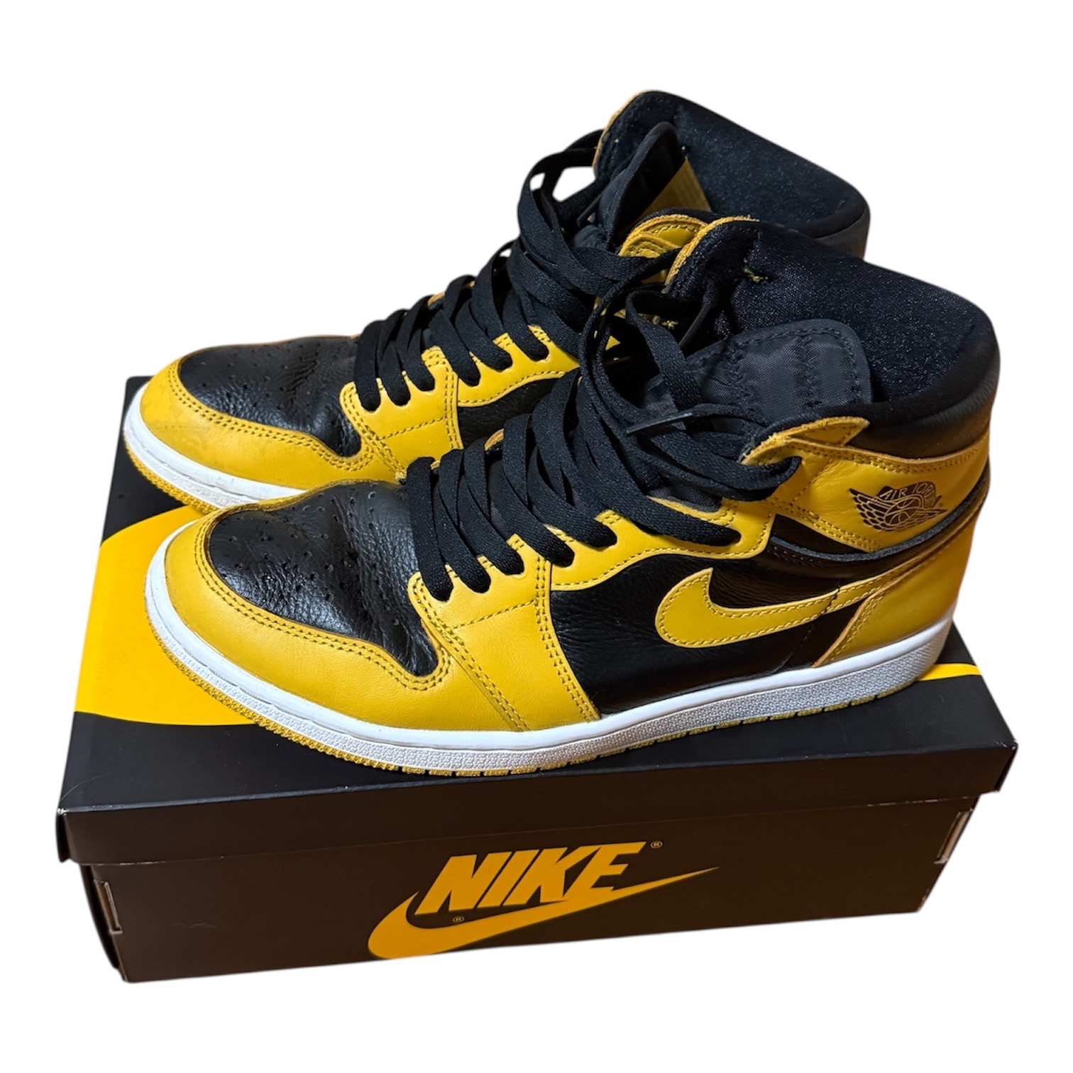 Nike Air Jordan 1 High OG "Pollen"
