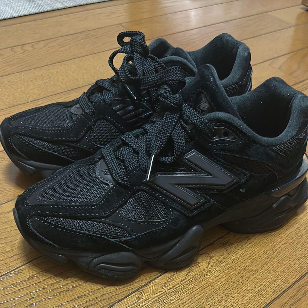 New Balance 9060 "Triple Black"