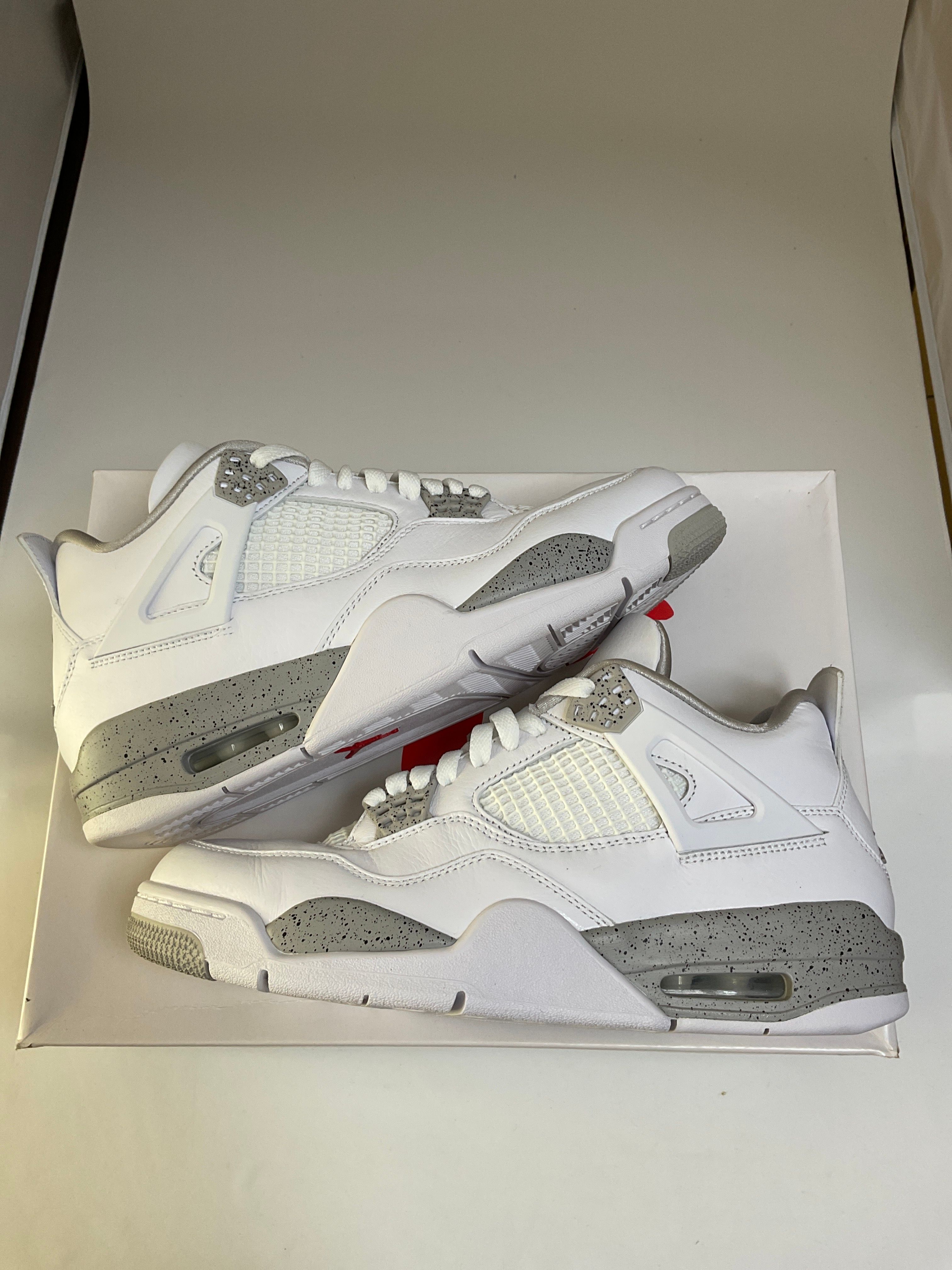 Nike Air Jordan 4 "Tech White"