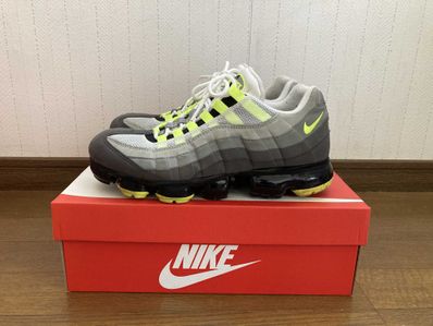 Nike Air Vapormax 95 "Neon"