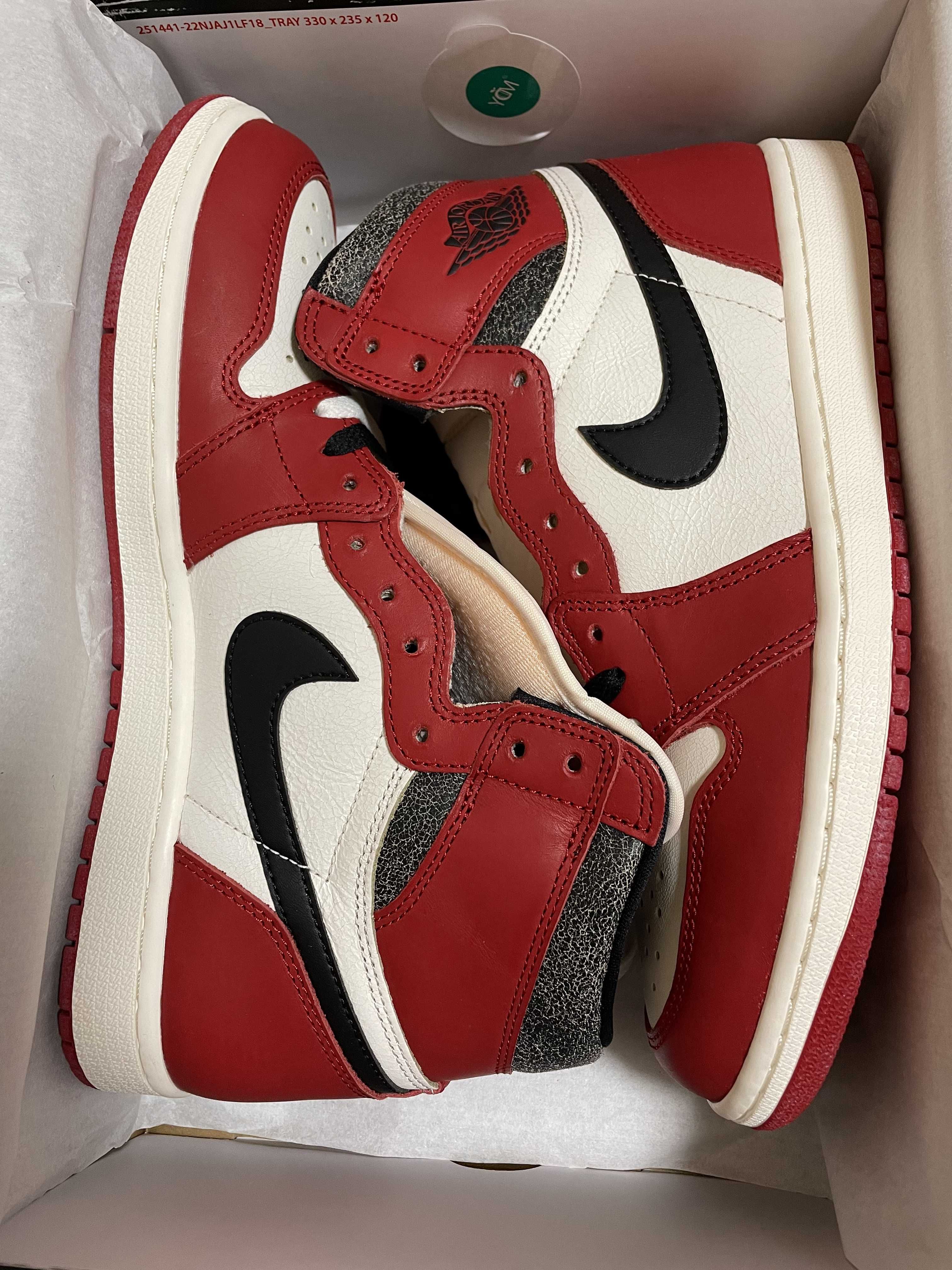 Nike Air Jordan 1 High OG "Lost & Found/Chicago"