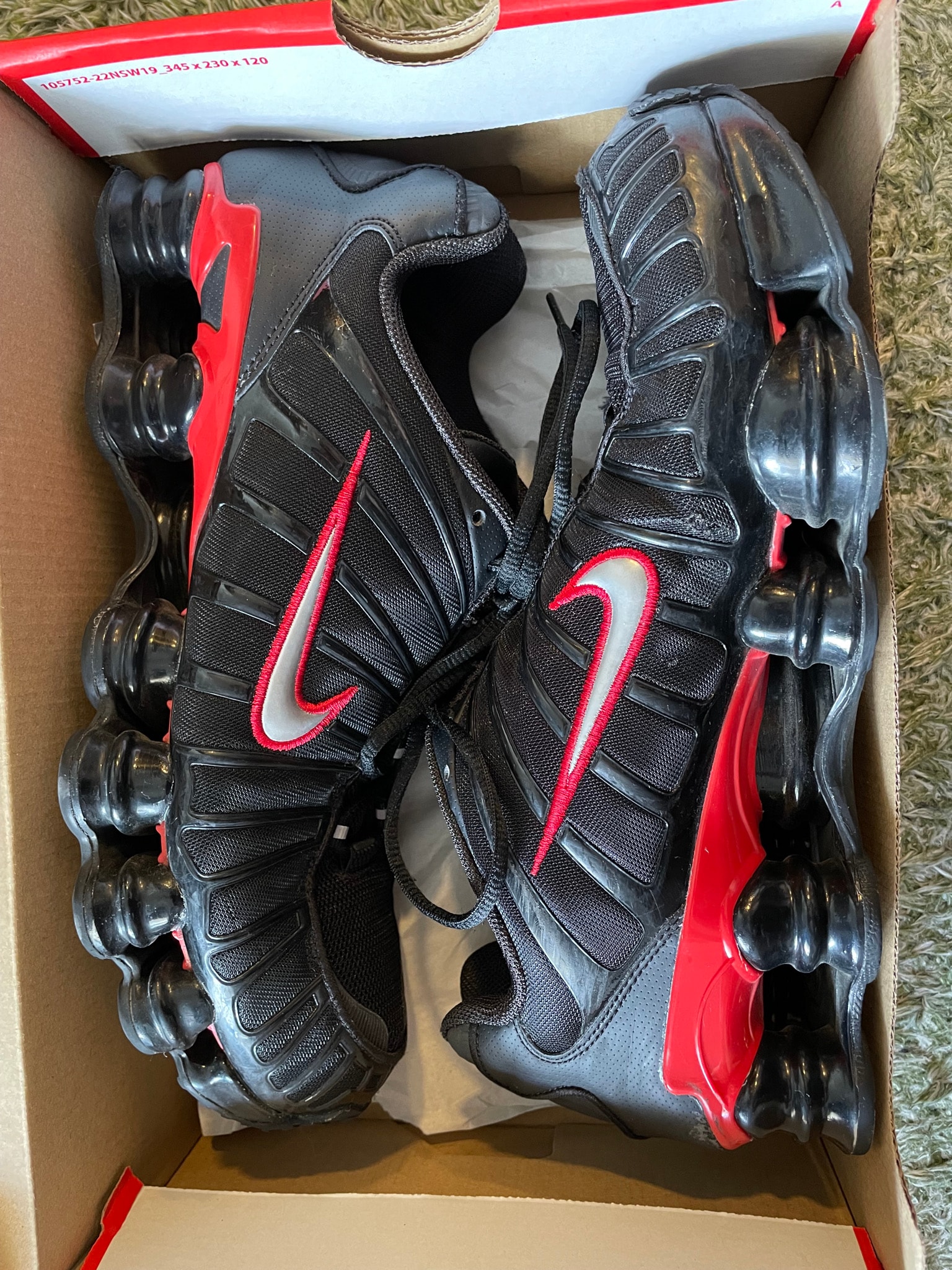 Nike Shox TL "Black/University Red/Metallic Silver"