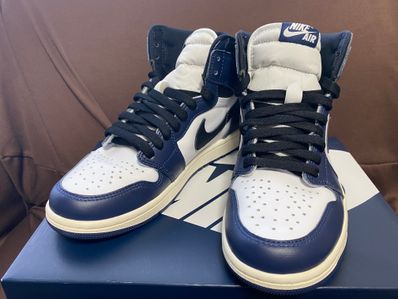 Nike Air Jordan 1 Retro High OG "Midnight Navy"