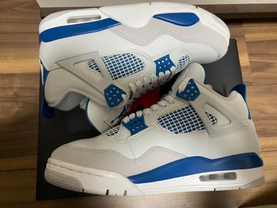 Nike Air Jordan 4 Retro "Industrial Blue"