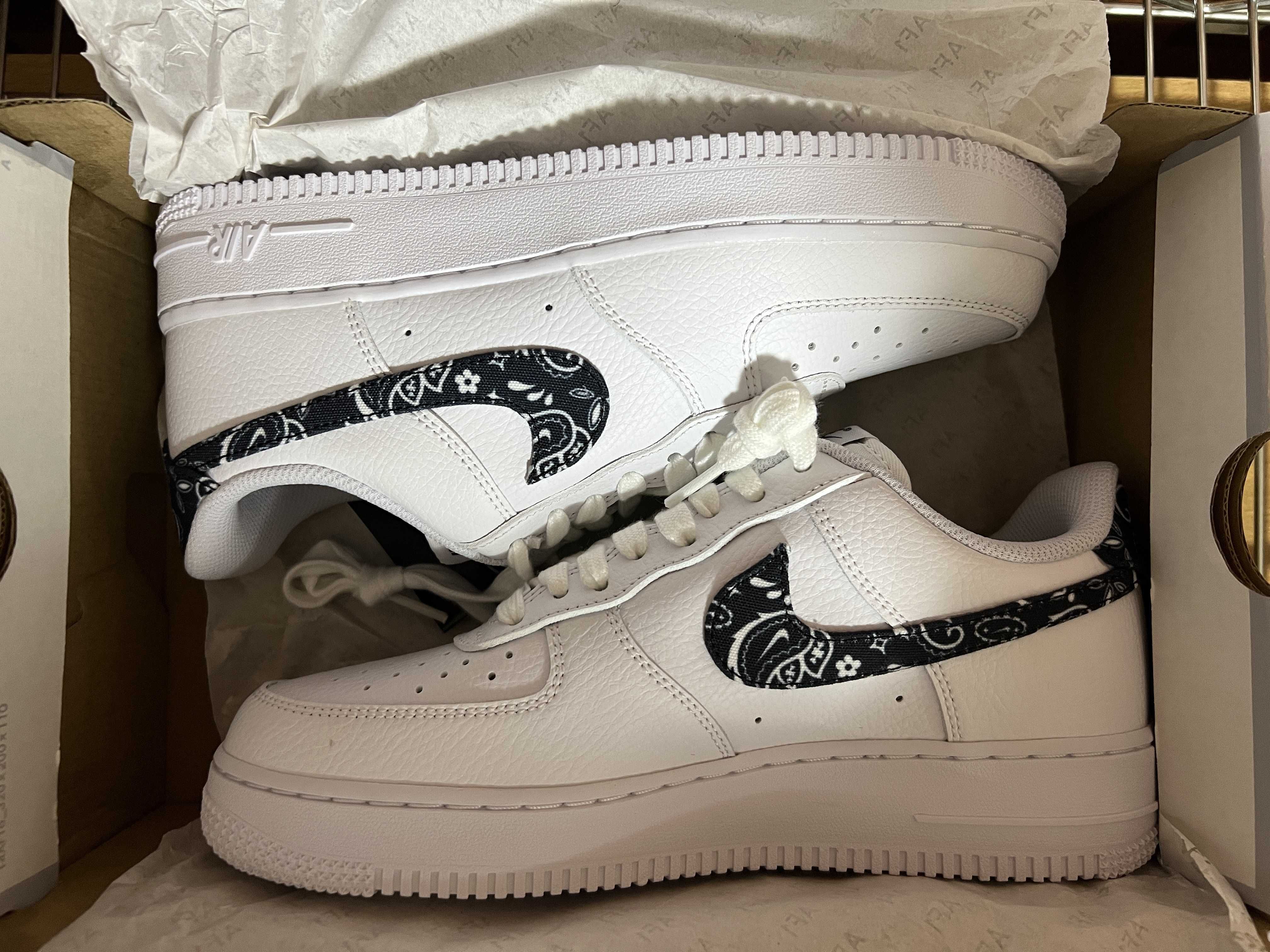 Nike Women's Air Force 1 Low '07 Essential "Black Paisley"