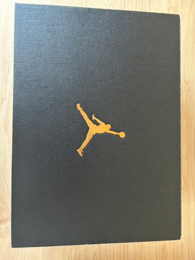 Nike Air Jordan 1 Low "White/Metallic Gold/Black"