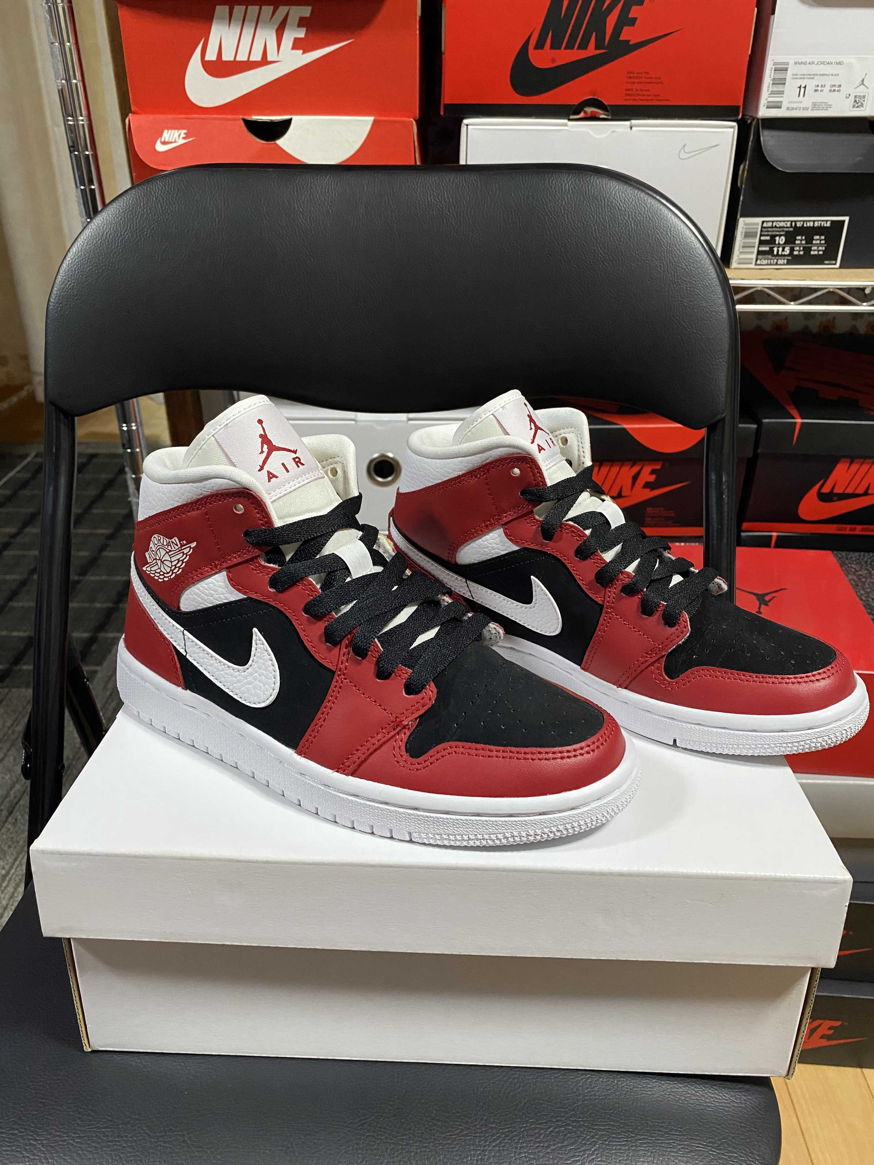 NIKE Women's AIR JORDAN 1 MID "GYM RED / BLACK /WHITE"