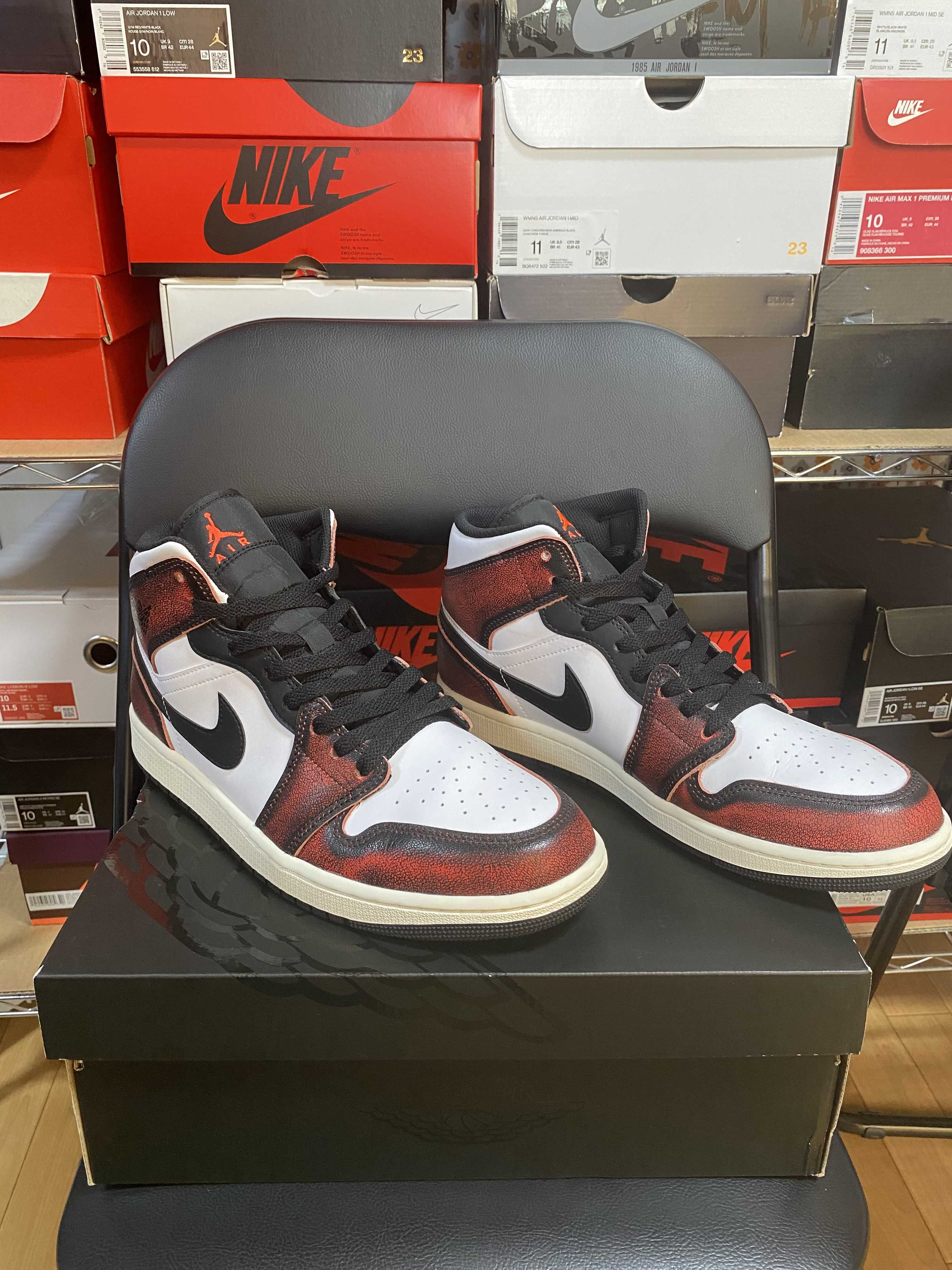 Nike Air Jordan 1 Mid "Wear Away"