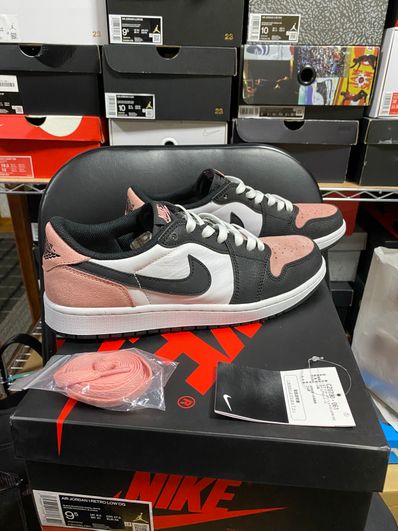 Nike Air Jordan 1 Low OG "Bleached Coral"