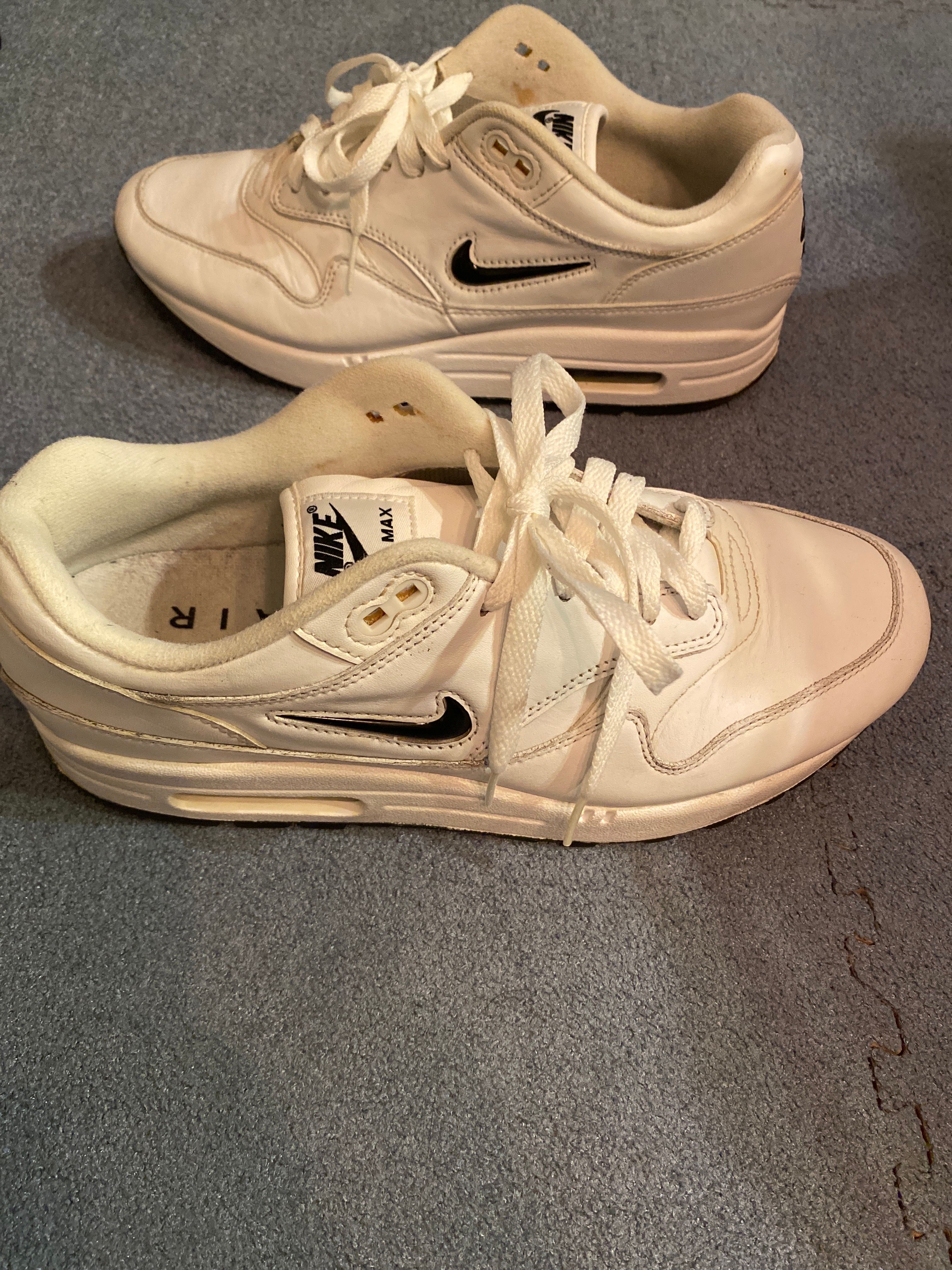 NIKE AIR MAX 1 JEWEL "BLACK DIAMOND"