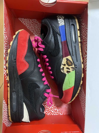 NIKE AIR MAX 1 MASTER "BLACK/BLACK-UNIVERSITY RED-INTERNATIONAL BLUE"