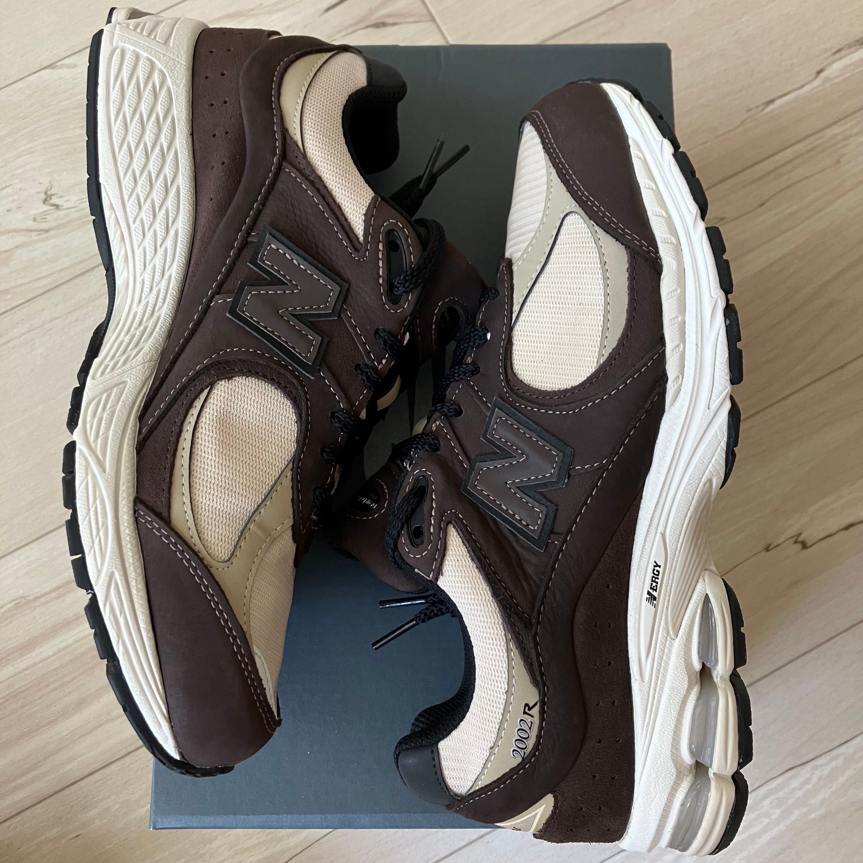 New Balance 2002R GORE-TEX "Black Coffee"