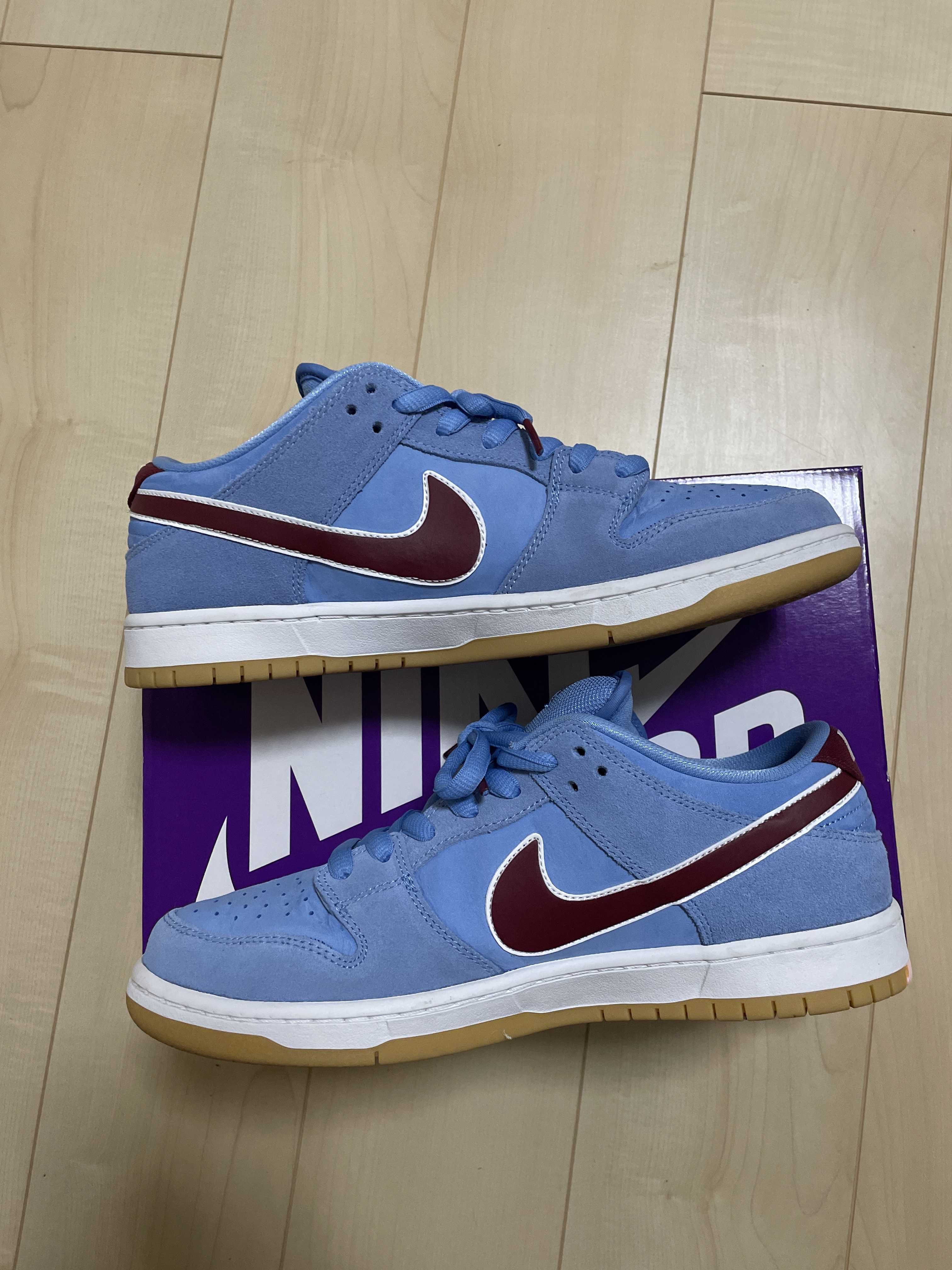 Nike SB Dunk Low Pro "Philadelphia Phillies/Valor Blue and Team Maroon"