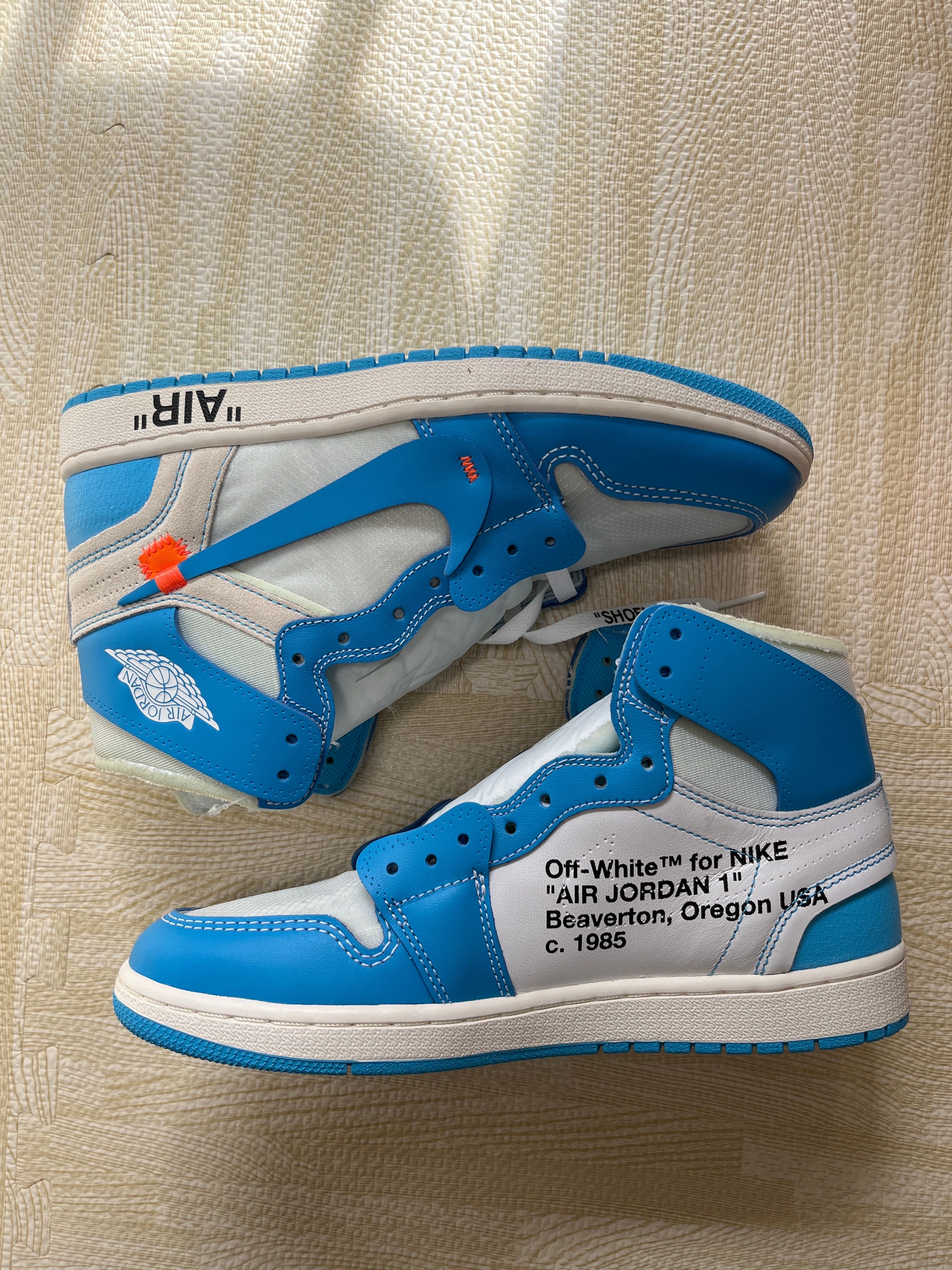 Off-White × Nike Air Jordan 1 High UNC "White/Dark Powder Blue"