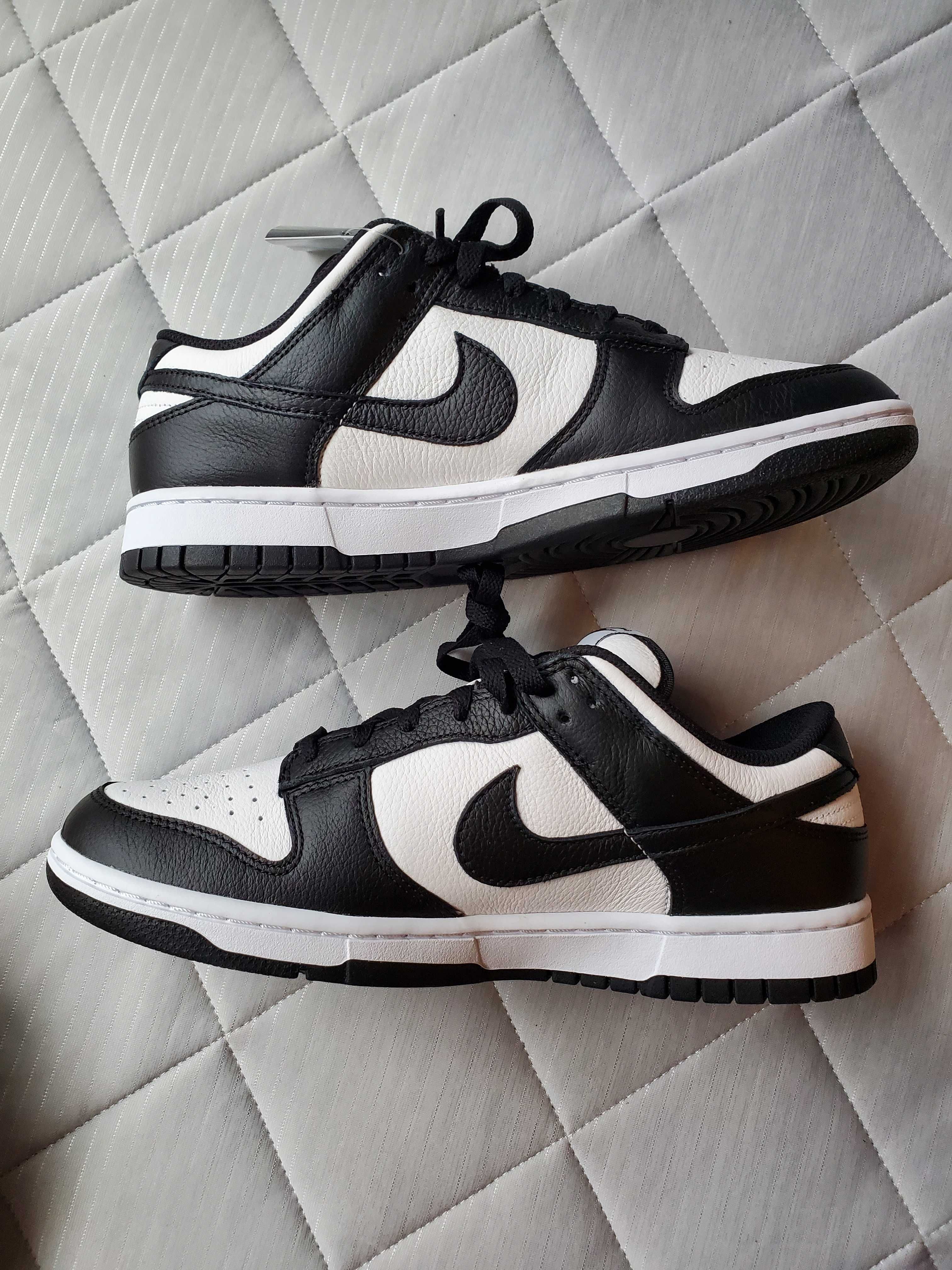 Nike Dunk Low Retro "Panda/White/Black"