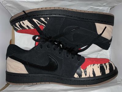 Sole Fly × Nike Air Jordan 1 Low "Black and Sport Red"