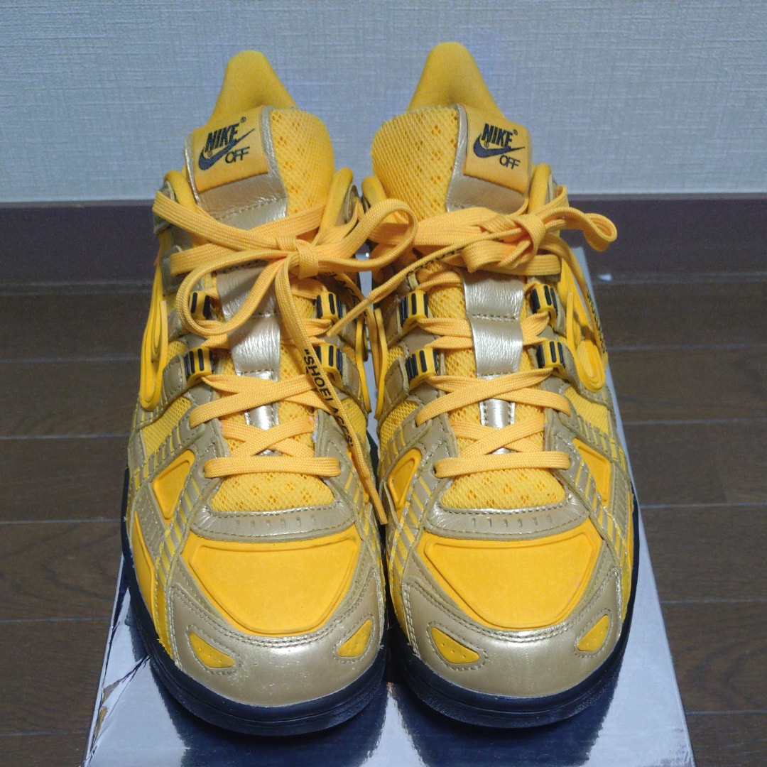 Off-White × Nike Air Rubber Dunk "University Gold"