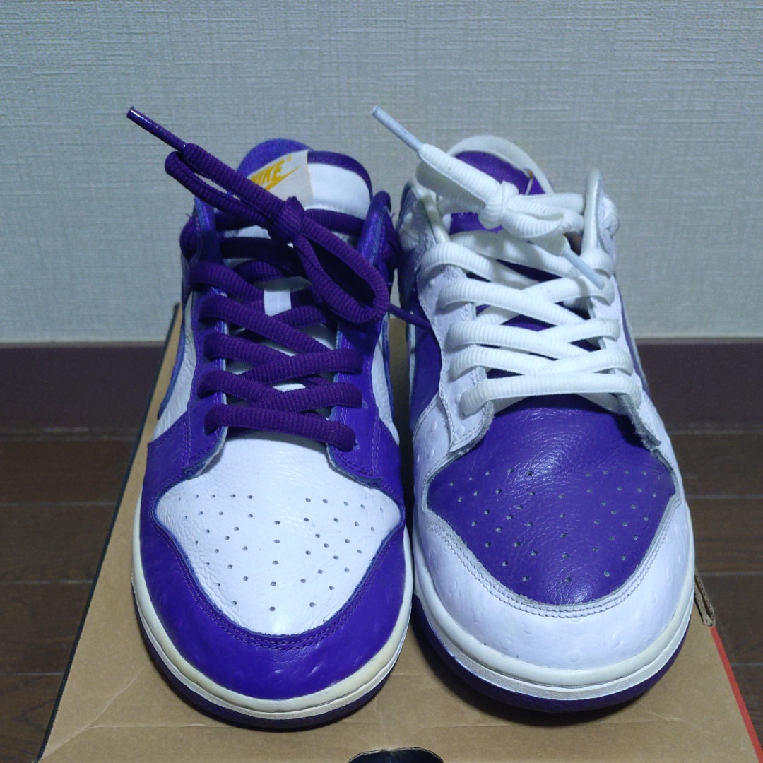 Nike Women's Dunk Low "Made You Look"