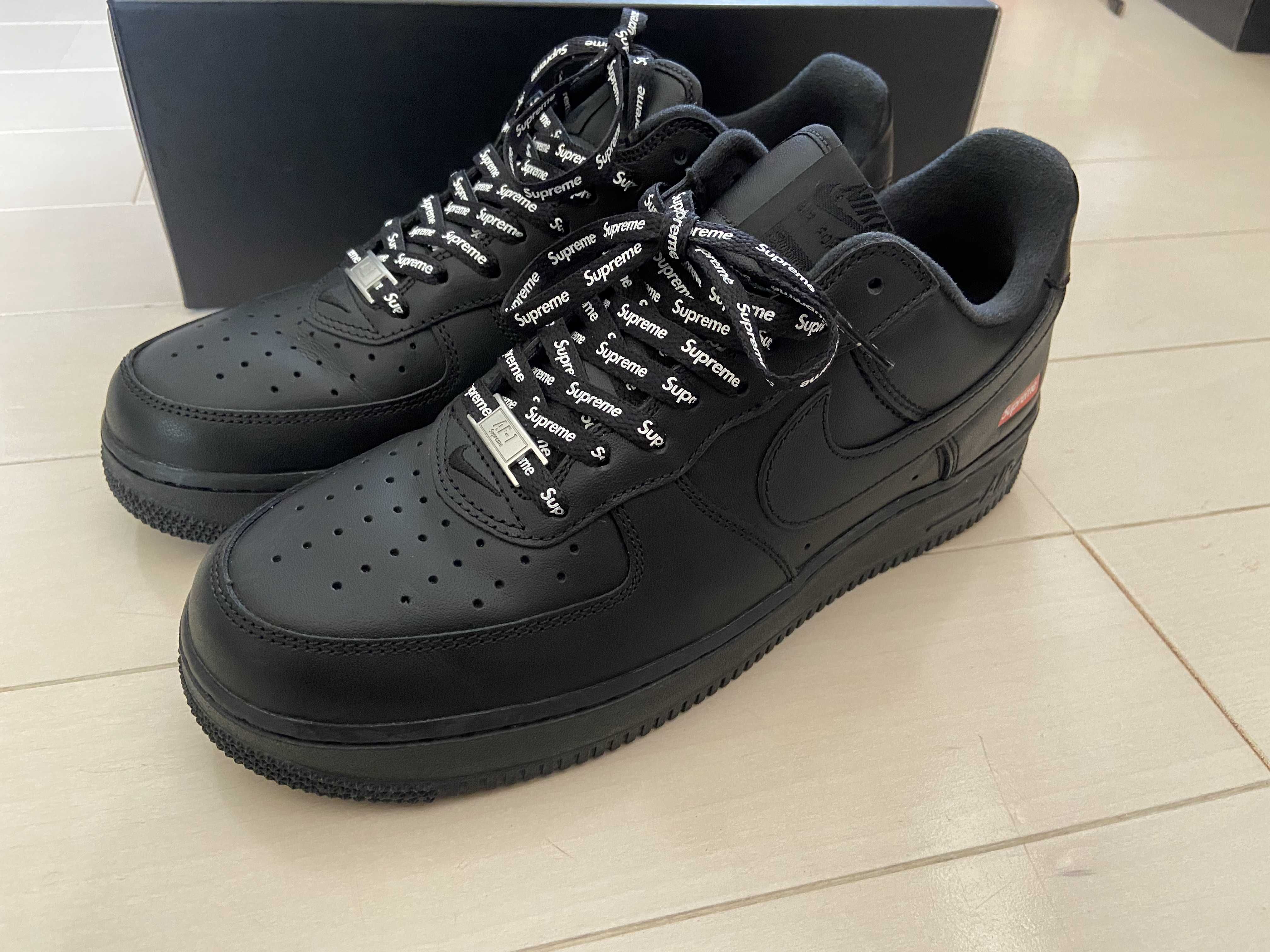 Supreme × Nike Air Force 1 Low "Black"