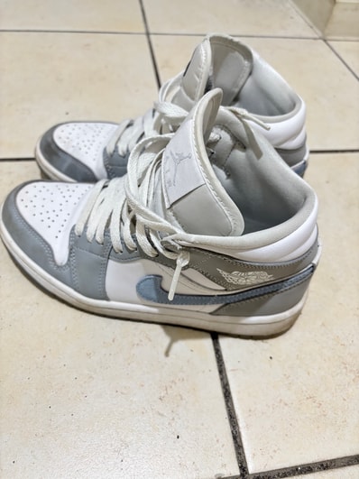 Nike Women's Air Jordan 1 Mid "Wolf Grey"