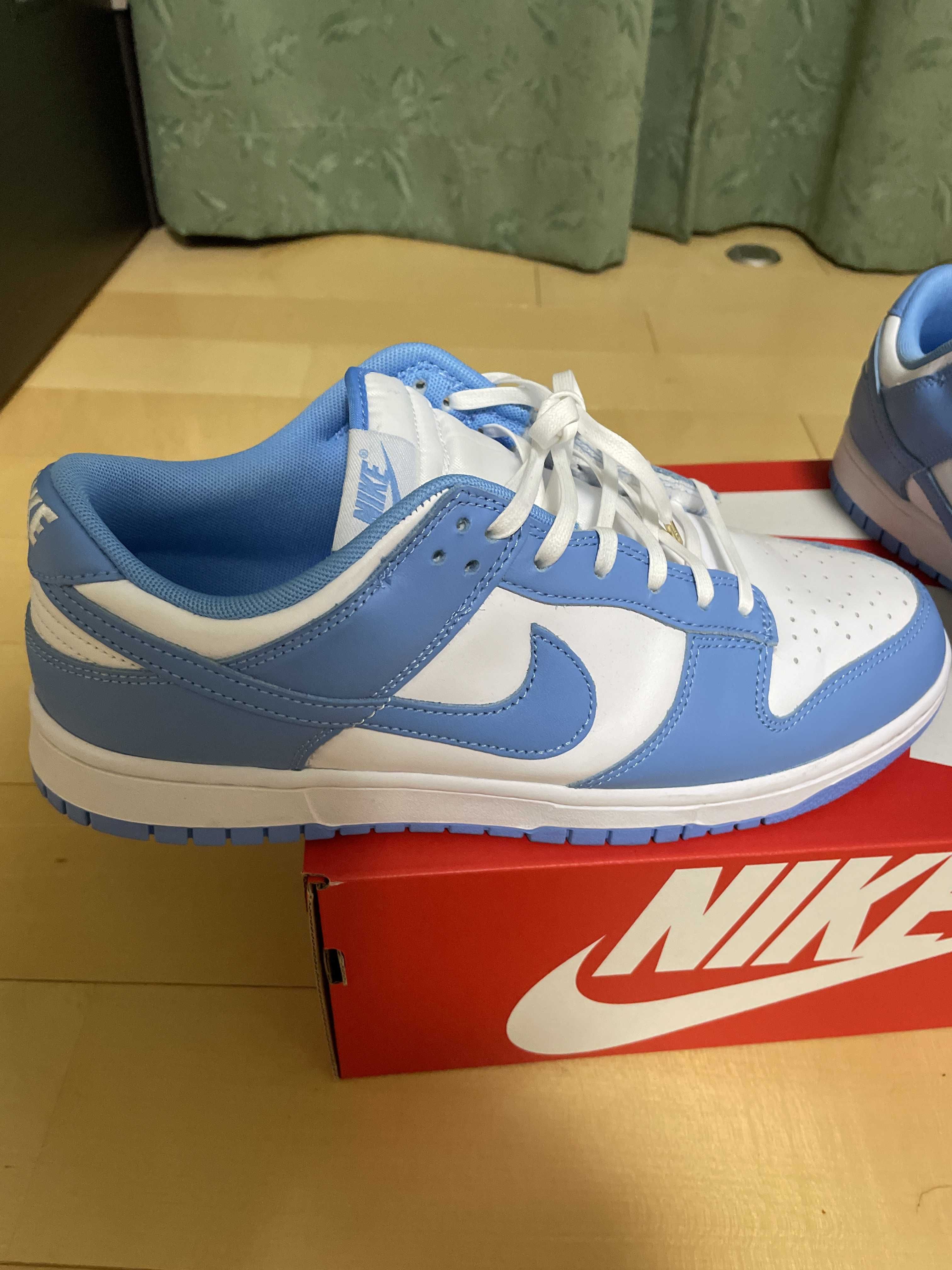 Nike Dunk Low "University Blue"