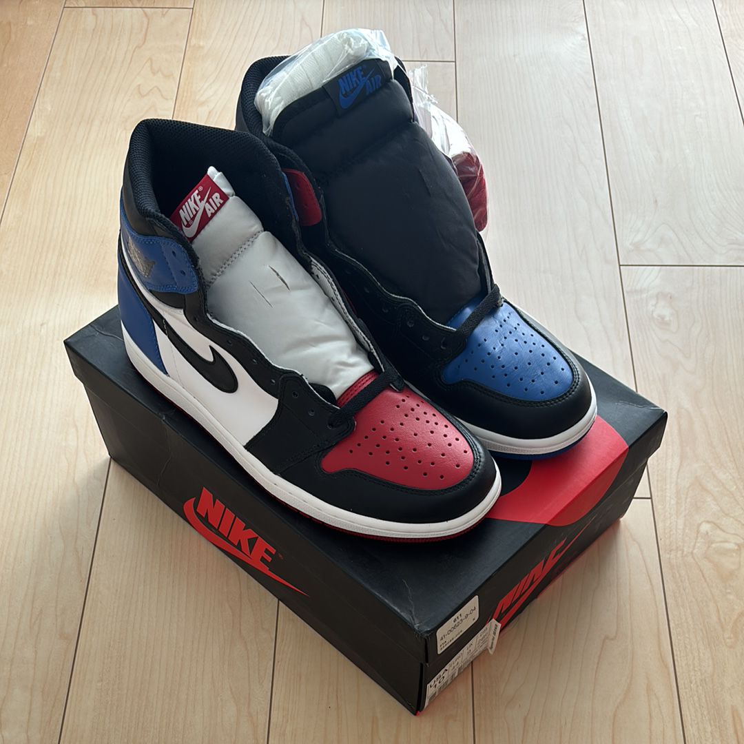 Nike Air Jordan 1 Retro High "Top 3"