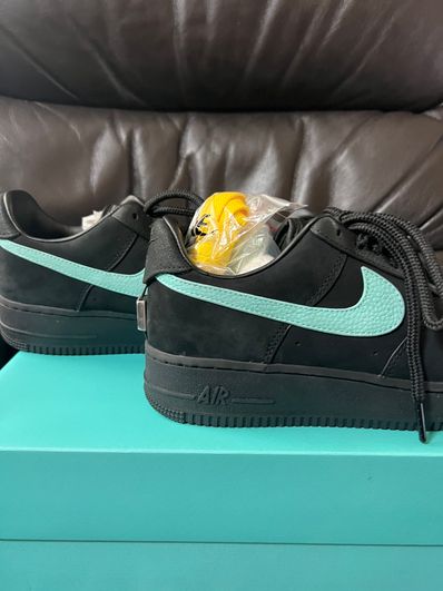 Tiffany & Co. × Nike Air Force 1 Low "1837"