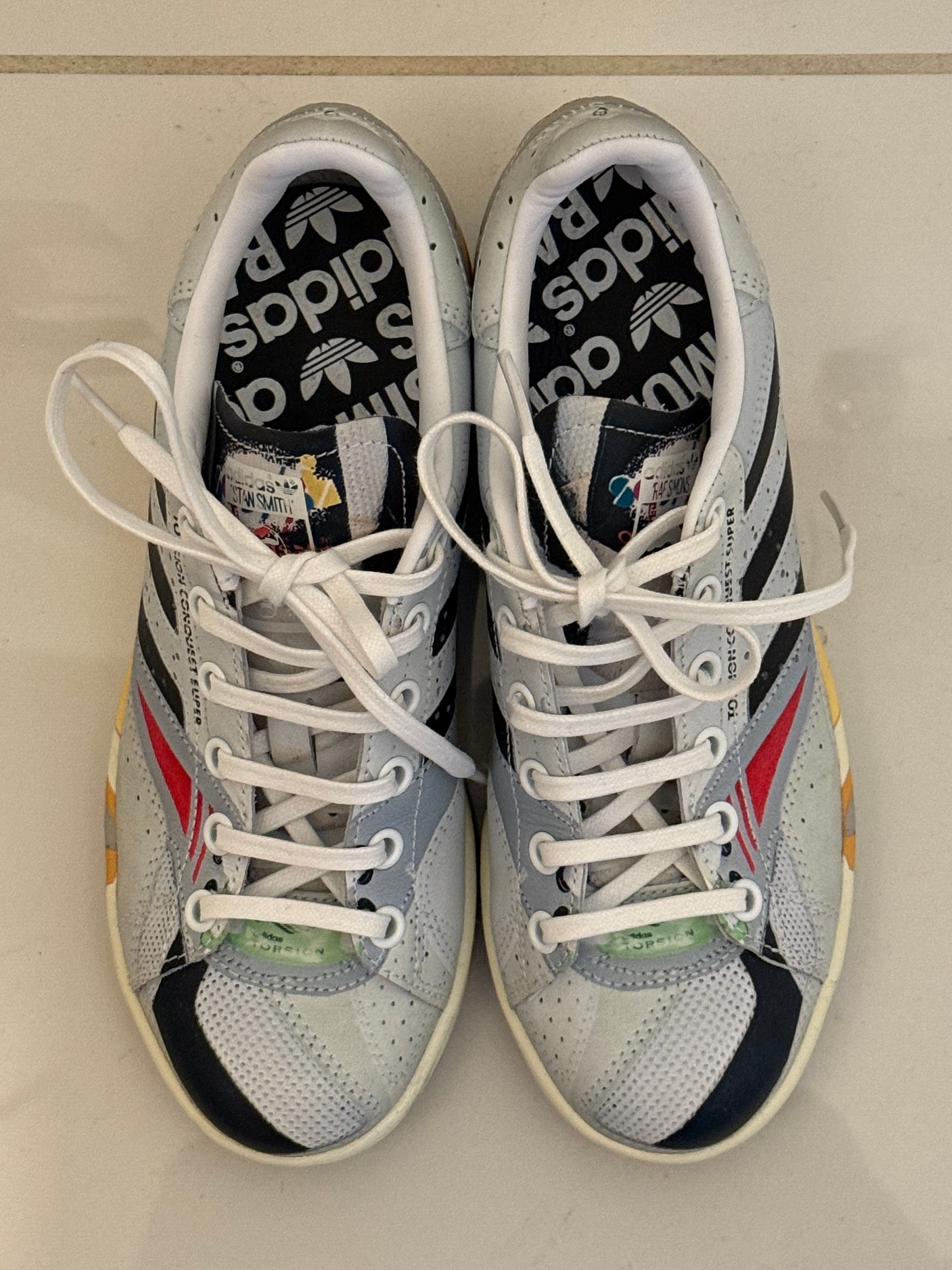 ラフ シモンズ × アディダス トーション スタンスミス "ホワイト ブラック グレー"