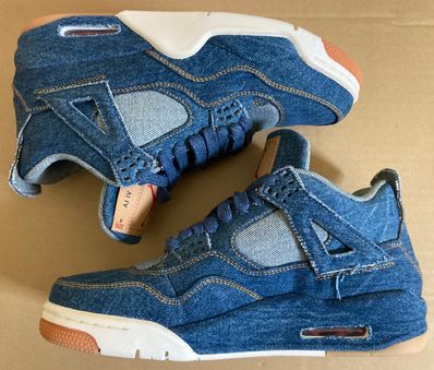 Nike × Levi's Air Jordan 4 "Denim"(タグ:LEVIS®)