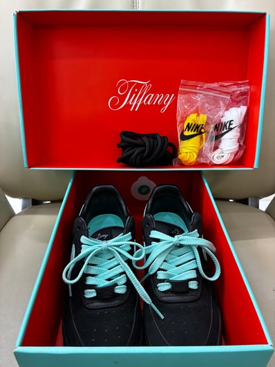Tiffany & Co. × Nike Air Force 1 Low "1837"