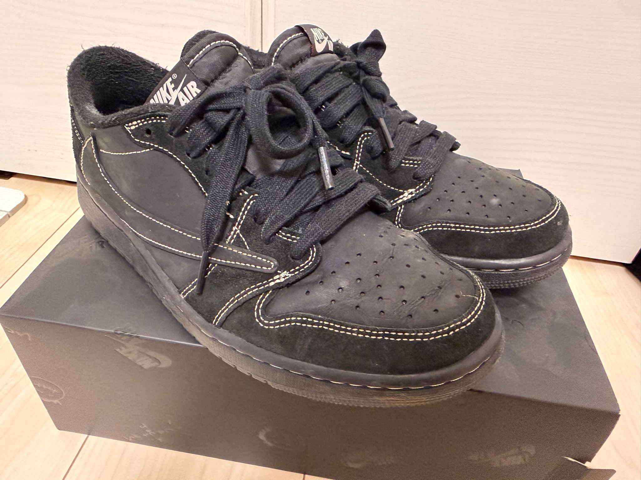 Travis Scott × Nike Air Jordan 1 Low OG SP "Black Phantom"